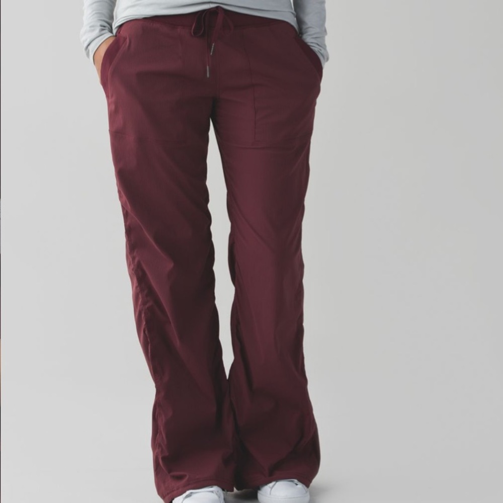 Lululemon Studio Pant II (Regular) Wine berry